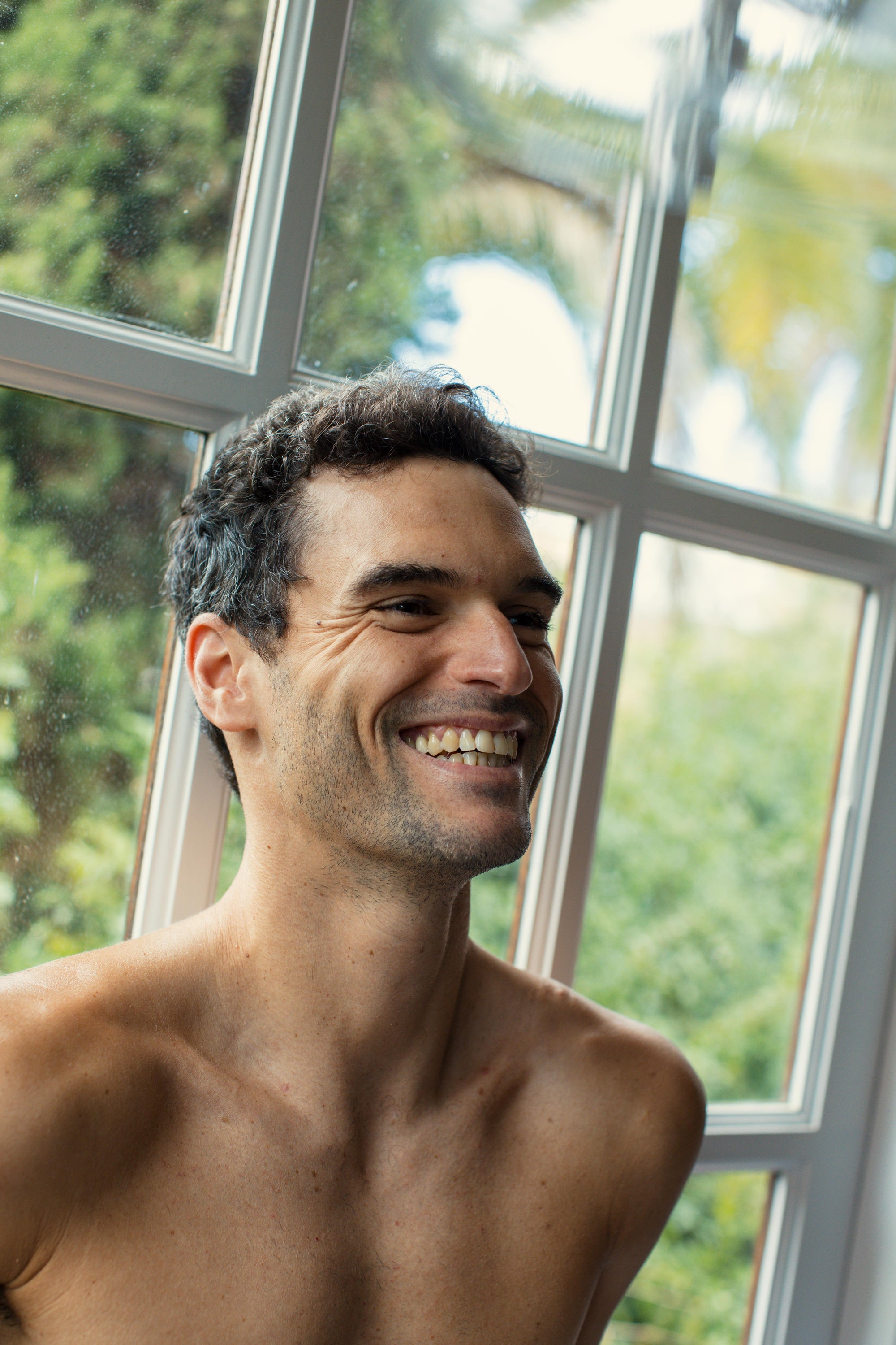 PROTECTOR SOLAR HIDRATANTE EN BARRA · ROUND LAB