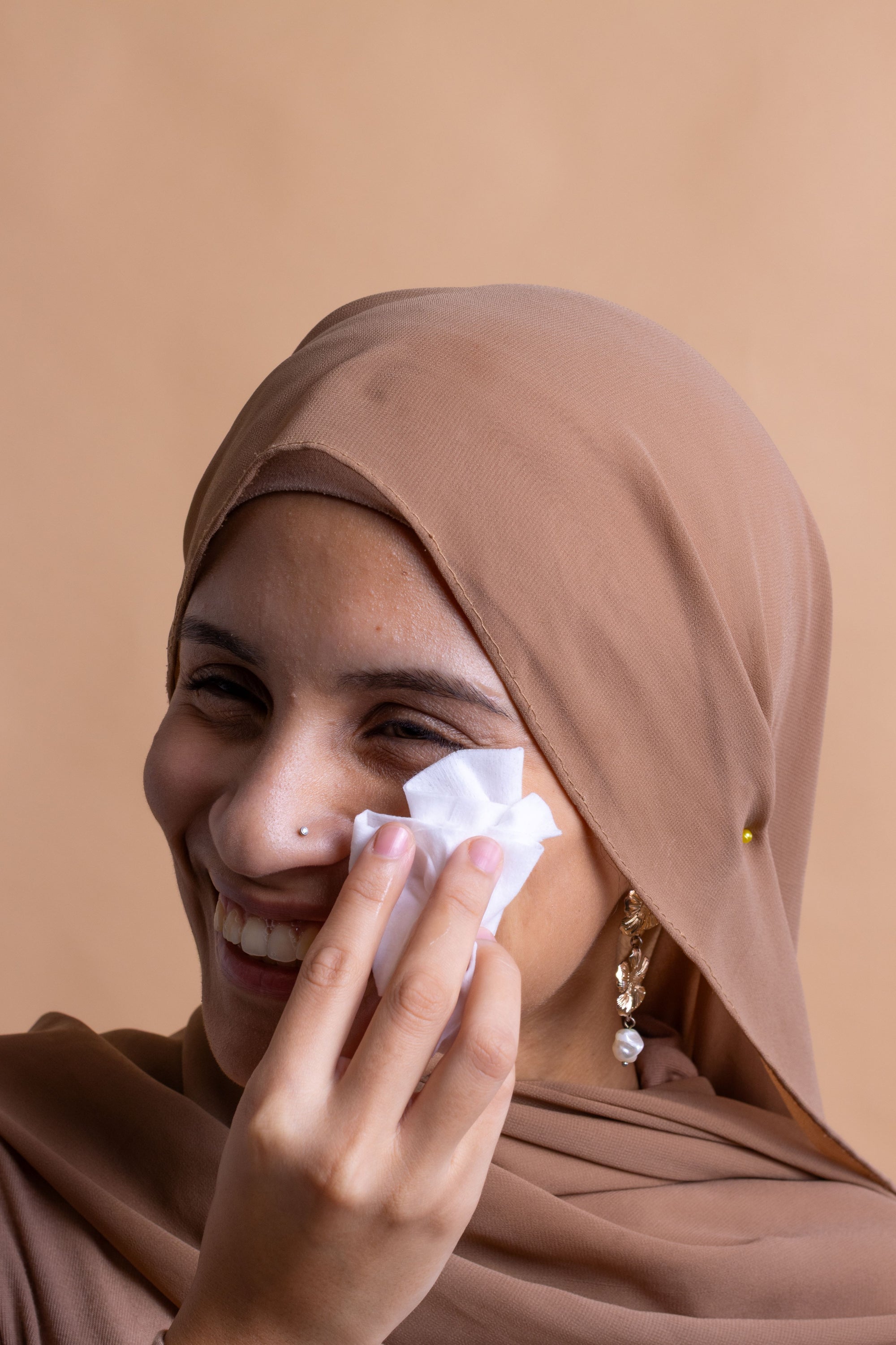 TÓNICO HIDRATANTE DOKDO · ROUND LAB